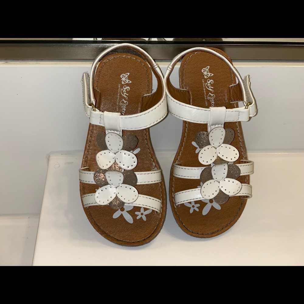 Girls Self Esteem Floral accent Sandals white